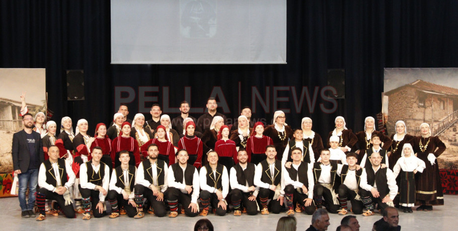 Ασβεσταριό: η μνήμη που έγινε παράδοση, Χορός, συγκίνηση και μνήμες σε μια ξεχωριστή παράσταση (φωτογραφίες/βίντεο)