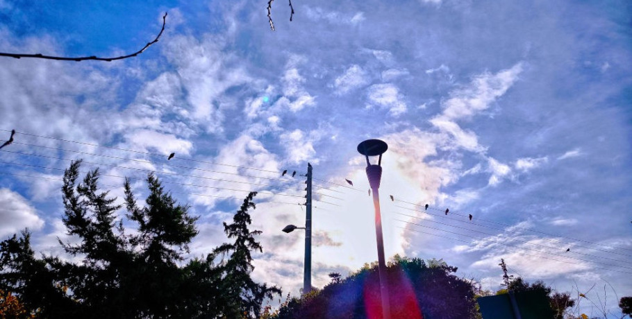 Ο καιρός της Τρίτης (3/3): Αίθριος με... αραιές νεφώσεις