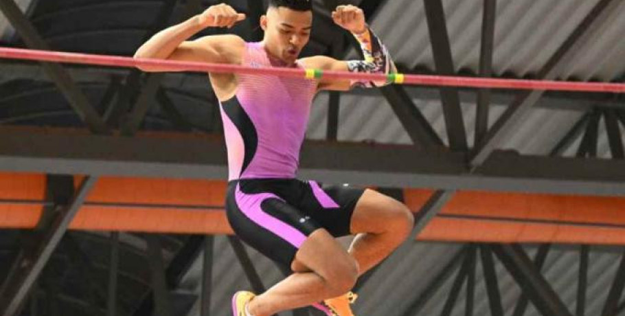 Διέλυσε τα... κοντέρ ο Καραλής: Πανελλήνιο ρεκόρ και νο1 επίδοση στον κόσμο!