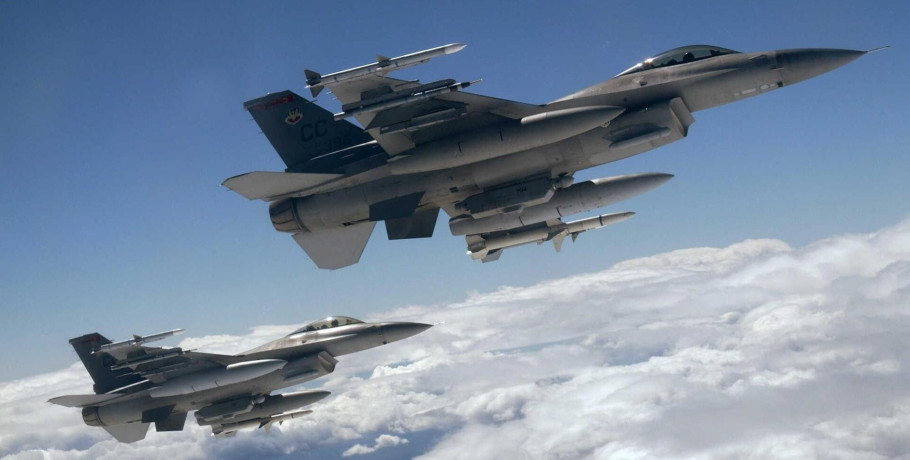 Ισραηλινά ΜΜΕ: Αμερικανικό F-15 καταρρίφθηκε στο Ιράν – Επιχείρηση για τη διάσωση των πιλότων