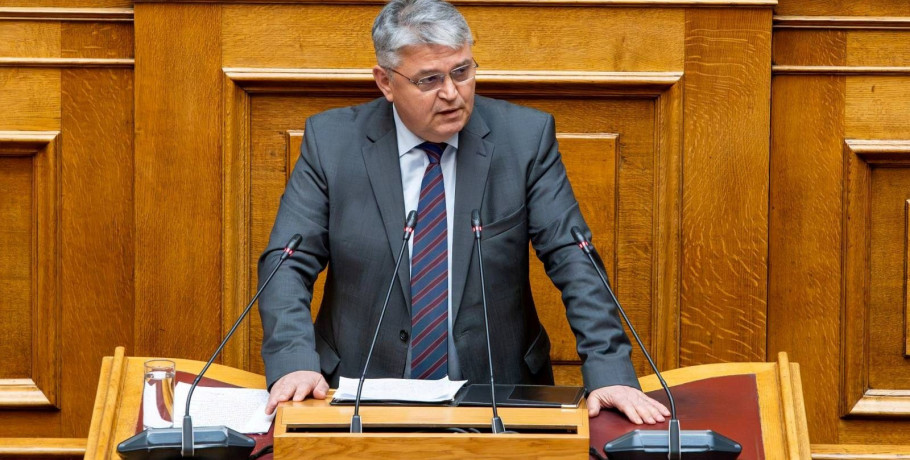 Νατσιός: «Η Ελλάδα δεν μπορεί να κρατά μόνο το φανάρι στους συμμάχους – τι κερδίζει η πατρίδα;»