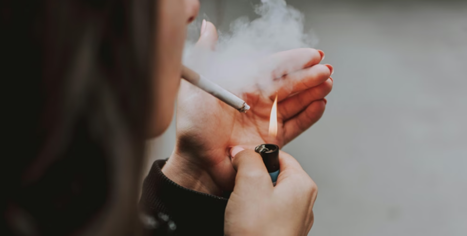 Παγκόσμιος Οργανισμός Υγείας: Πρωταθλήτρια Ευρώπη στο κάπνισμα ανηλίκων – Καμπανάκι για κορίτσια 13-15 ετών