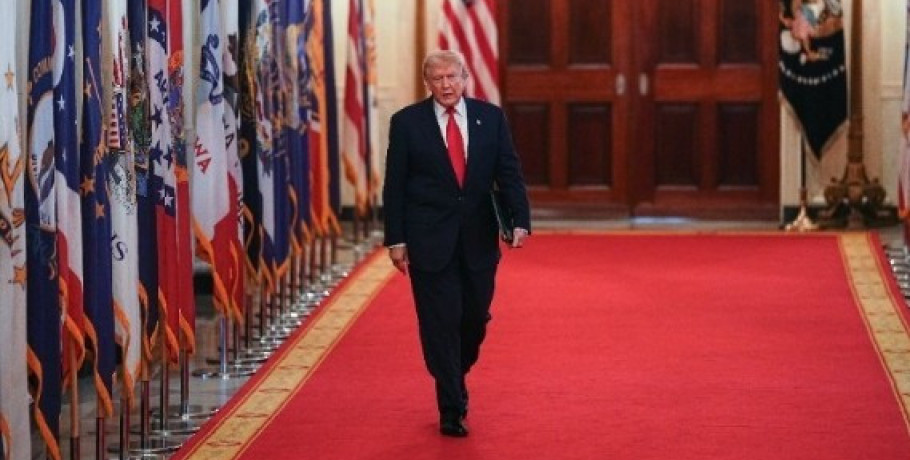 Ο Τραμπ λέει πως ο επόμενος ιρανός ηγέτης «δεν θα κρατήσει για πολύ» χωρίς την έγκρισή του