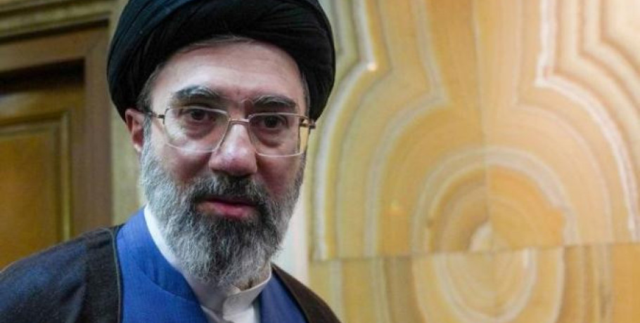 Μοτζτάμπα Χαμενεΐ: «Τραυματίστηκε σοβαρά, μεταφέρθηκε στη Μόσχα για επείγουσα επέμβαση»