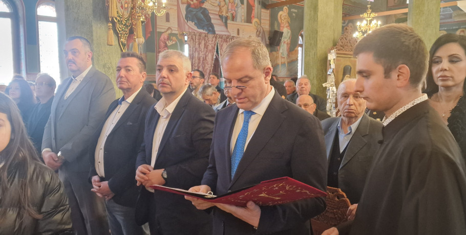 Ο Διονύσης Σταμενίτης στους εορτασμούς της Αριδαίας για την 25η Μαρτίου – Απήγγειλε το «Πιστεύω»