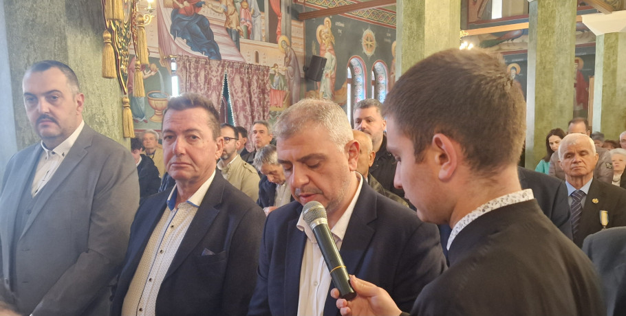 Στη Θεία Λειτουργία ο Δήμαρχος Αλμωπίας Νίκος Παρούτογλου για την 25η Μαρτίου στην Αριδαία