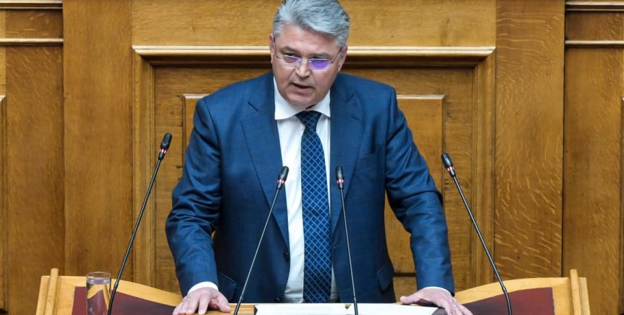 Νατσιός: περιφέρεται στις χώρες της Αραβικής χερσονήσου και να διαφημίζει τους ελληνικούς PATRIOT και τις αναχαιτίσεις ιρανικών πυραύλων.