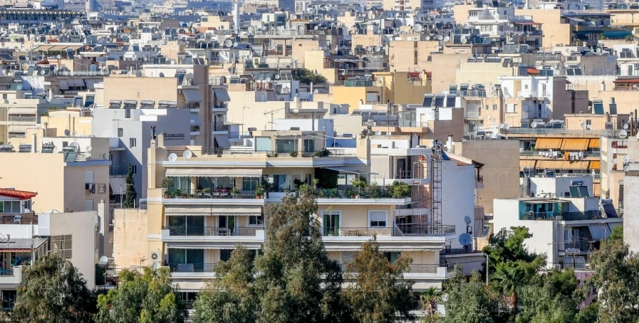 ΕΝΦΙΑ 2026: Παράθυρο διορθώσεων χωρίς πρόστιμο, ποιοι κερδίζουν έκπτωση, τι πρέπει να προσέξετε