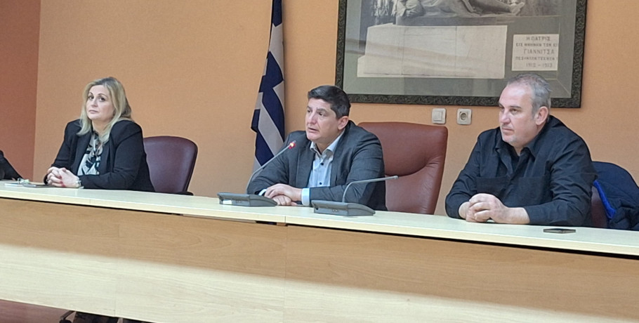 Επίσκεψη μαθητών του Γυμνασίου Καρυώτισσας στο Δήμο Πέλλας στο πλαίσιο του Προγράμματος «Δράσεις Ενεργού Πολίτη»