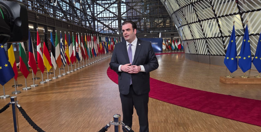 Κυριάκος Πιερρακάκης: «Πρέπει να εστιάσουμε στο πώς θα στηρίξουμε τα νοικοκυριά, τις επιχειρήσεις και τους πολίτες»   «Δεν είναι ώρα για δισταγμούς. Είναι ώρα για αποφάσεις»