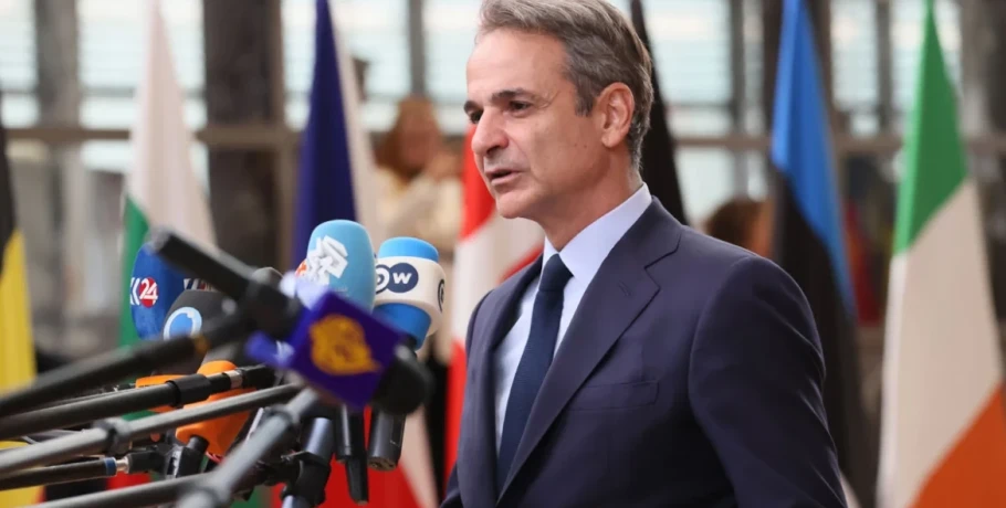 Ο Μητσοτάκης ανοίγει παράθυρο νέων παρεμβάσεων με βάση την ευρωπαϊκή ευελιξία: Η εργαλειοθήκη της Κομισιόν και «στοχευμένα προσωρινά μέτρα»