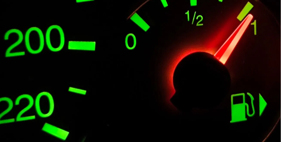 Fuel Pass: Πώς κάνετε αίτηση, ποιοι το δικαιούνται, πότε πληρώνονται τα ποσά