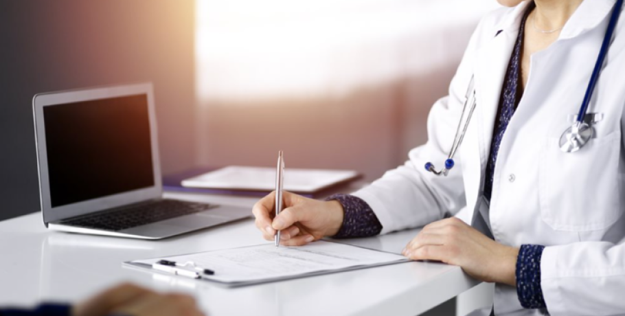 Συνάντηση με την πολιτική ηγεσία του υπ. Οικονομικών ζητούν οι γιατροί