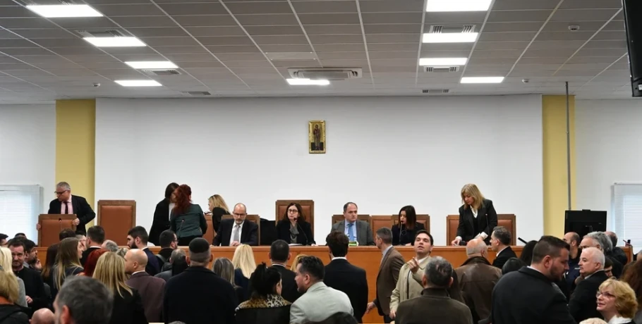 Έρχεται εβδομάδα «φωτιά» για τα Τέμπη: Δύο δίκες για τη σύγκρουση και τα βίντεο – Η εκκρεμότητα της αίθουσας και τα κατασχεθέντα πειστήρια