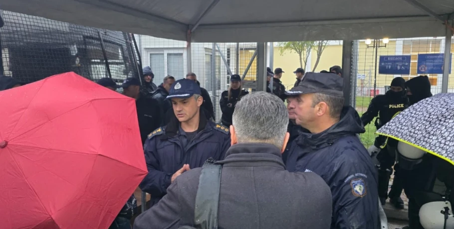 Ξεκινά ξανά η δίκη για τα Τέμπη με αλλαγές στην αίθουσα και δρακόντεια μέτρα ασφαλείας