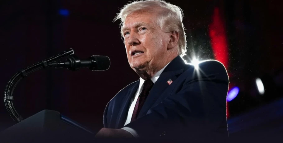 Τραμπ: Το Ιράν θέλει τόσο πολύ να κάνει συμφωνία, αλλά φοβούνται να το πουν για να μην τους σκοτώσουν - Μας στέλνουν μηνύματα αλλά αυτό δεν είναι διαπραγμάτευση, λέει ο Ιρανός ΥΠΕΞ