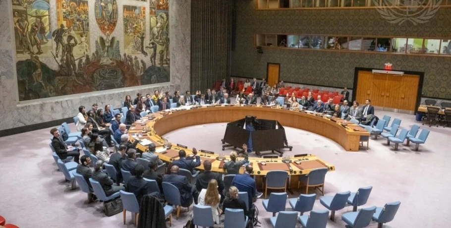 Στον ΟΗΕ η επίθεση στο Ιράν, ΗΠΑ και Ισραήλ επικαλούνται αυτοάμυνα για το χτύπημα στην Τεχεράνη