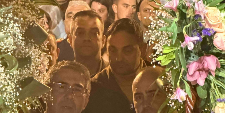 Ο Ιορδάνης Τζαμτζής στην Ιερά Ακολουθία του Επιταφίου στην Έδεσσα