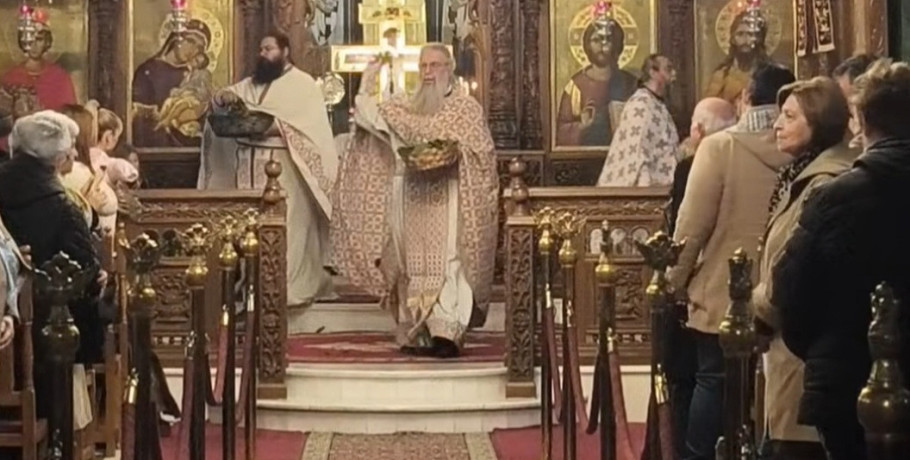 Με λαμπρότητα και κατάνυξη η Πρώτη Ανάσταση στον Ιερό Ναό Αγίου Γεωργίου Γιαννιτσών