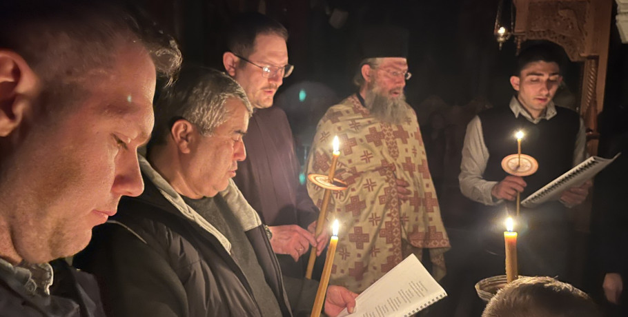 Με κατάνυξη και παράδοση το Νεοχώρι Αλμωπίας τίμησε τη Μεγάλη Πέμπτη και τη Μεγάλη Παρασκευή