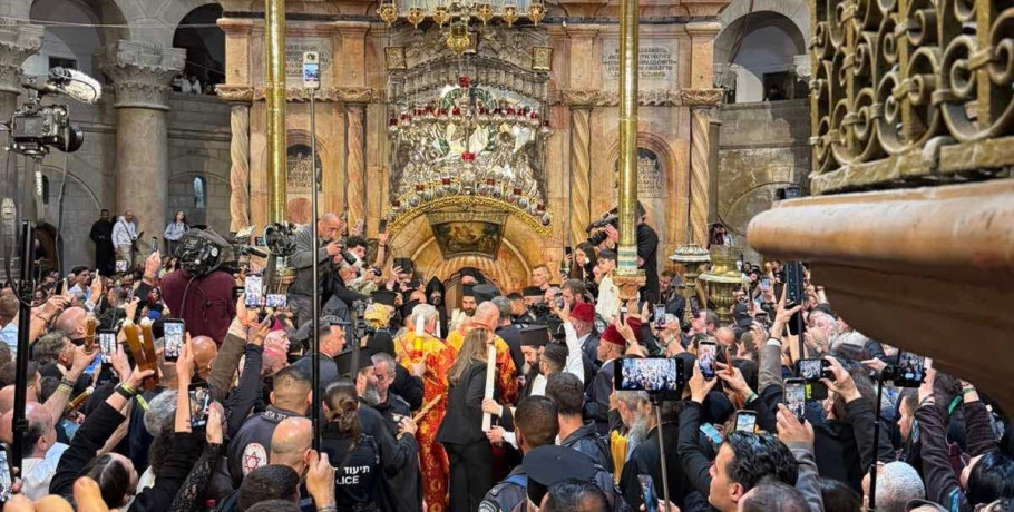 Έρχεται το Άγιο Φως