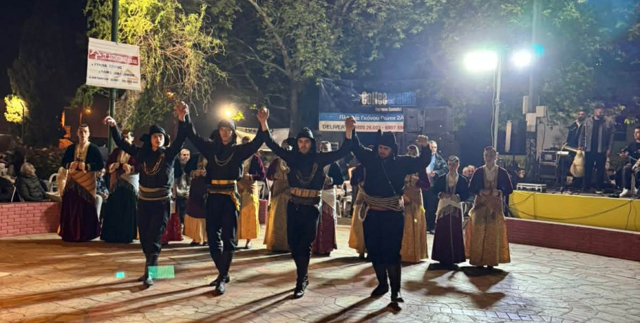 Πλήθος κόσμου τίμησε το ποντιακό πανηγύρι στη Νέα Τραπεζούντα για τη Ζωοδόχο Πηγή