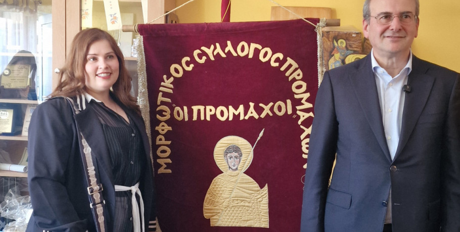 Ο Κωστής Χατζηδάκης στους Προμάχους με σεβασμό στην παράδοση