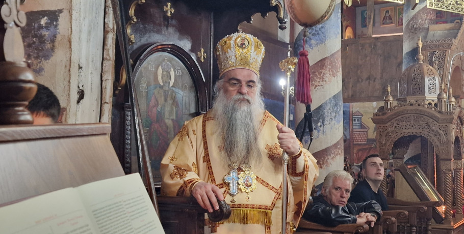 Ο Θεοφιλέστατος Επίσκοπος Αλμωπίας κ. Στέφανος, ευλογία και καύχημα της Ιεράς Μονής Αρχαγγέλου Μιχαήλ