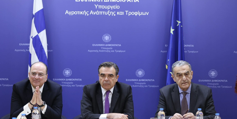 ΥΠΑΑΤ: Επικαιροποίηση στοιχείων για τον αφθώδη πυρετό στη Λέσβο
