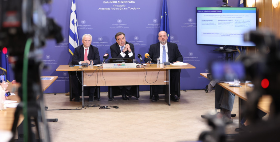 Έκκληση Μ. Σχοινά για συμμόρφωση στα μέτρα βιοασφάλειας στη Λέσβο – Πρόσθετα μέτρα στήριξης στους πληγέντες, χωρίς οικονομικό πλαφόν