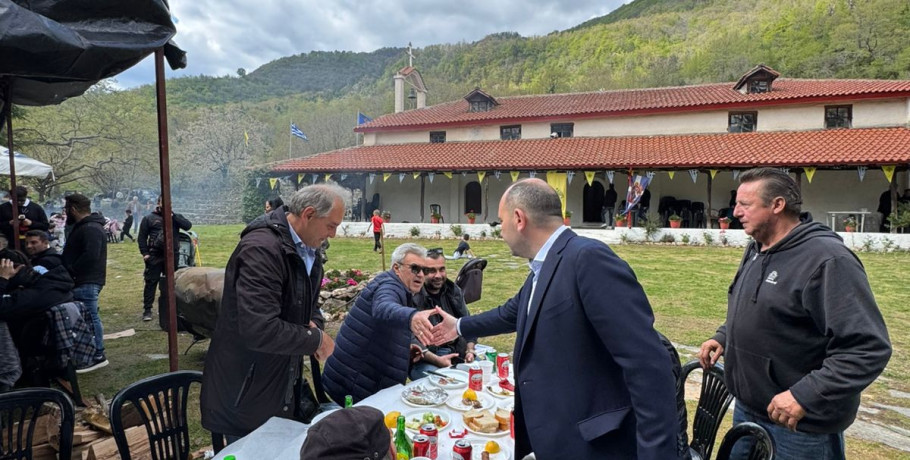 Παρών ο Λάκης Βασιλειάδης στους εορτασμούς της Μεγάλης Γιορτής του Αγίου Γεωργίου στην Πέλλα