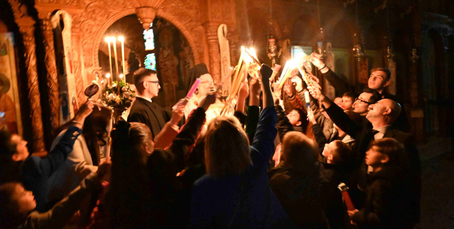 Η τελετή της Αναστάσεως στον Ιερό Ναό Αγίου Στεφάνου Σκύδρας