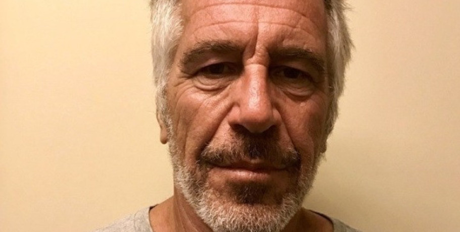 Η οικογένεια της Βιρτζίνια Τζιούφρε προτρέπει τον βασιλιά Κάρολο να συναντηθεί με θύματα του Τζέφρι Έπστιν