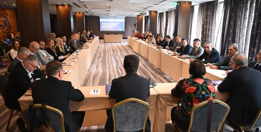 Στο Βουκουρέστι ο ΥΜΑΘ