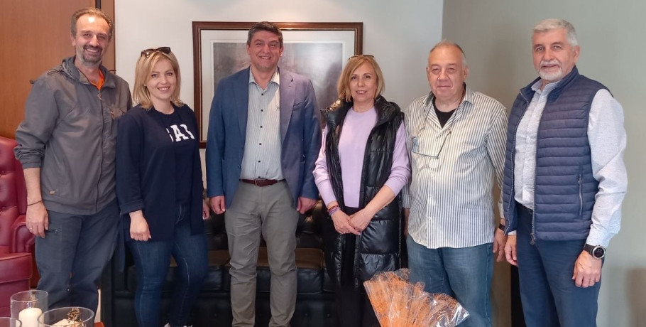 Επίσκεψη του νέου Δ.Σ. του Συλλόγου Στραντζαλιωτών στον Δήμαρχο Πέλλας