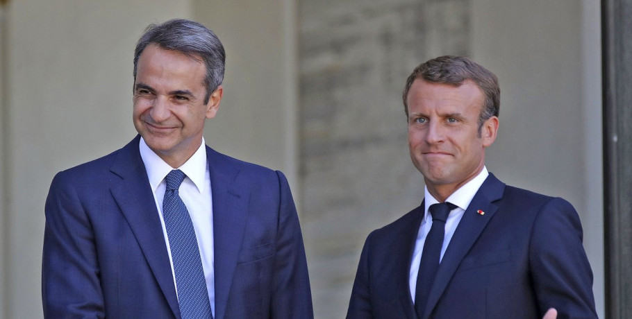 «Σταθμός για τις σχέσεις Παρισιού-Αθήνας, θα μιλήσουν με μια φωνή σε μια Μεσόγειο υπό ένταση»: Τα γαλλικά ΜΜΕ για την επίσκεψη Μακρόν