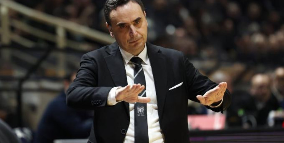 Μπούτσκος: «Η νίκη αφιερωμένη σε όσους έχουν μπει σε ένα βανάκι για να βρεθούν στο πλευρό του ΠΑΟΚ»