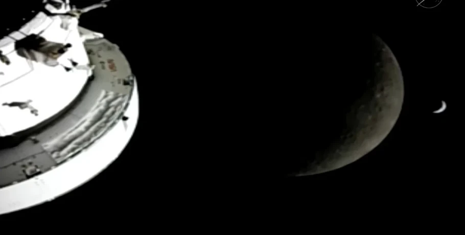 Η NASA έγραψε ιστορία: Το «Orion» επανήλθε από τη σκοτεινή πλευρά της Σελήνης μετά από 40 λεπτά «σιωπής»