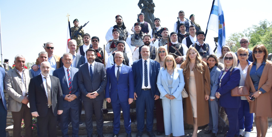 Με λαμπρότητα κορυφώθηκαν οι εκδηλώσεις για την 204η Επέτειο του Ολοκαυτώματος της Νάουσας