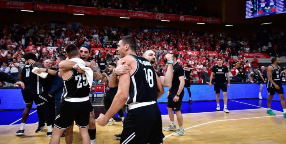 Ομάδα και λαός έγιναν μια γροθιά για την πρόκριση του ΠΑΟΚ στον τελικό (vid)