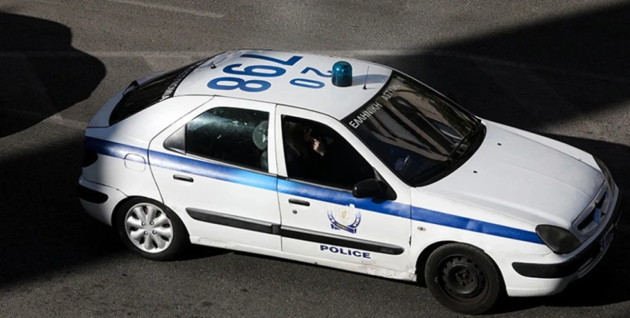 Κινηματογραφική καταδίωξη στη Θεσσαλονίκη: Μεθυσμένος οδηγός επιχείρησε να πατήσει αστυνομικό