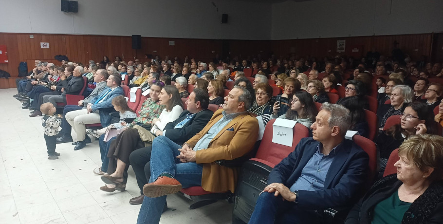 ΦΣΕ «Μέγας Αλέξανδρος»: Μια μαγευτική χορωδιακή βραδιά αφιερωμένη στις ανθισμένες κερασιές γέμισε την Έδεσσα μουσική και συγκίνηση
