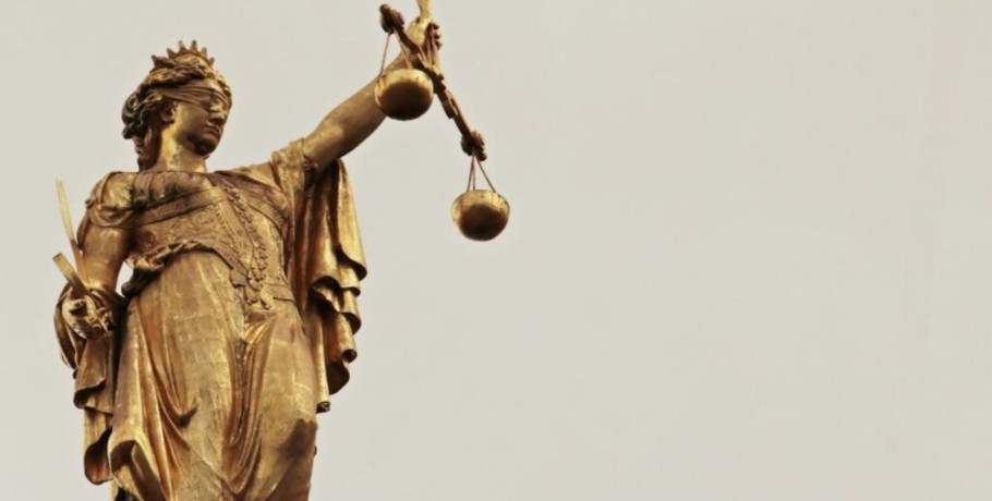 Να παραιτηθεί ο Εισαγγελέας του Αρείου Πάγου Κ. Τζαβέλλας