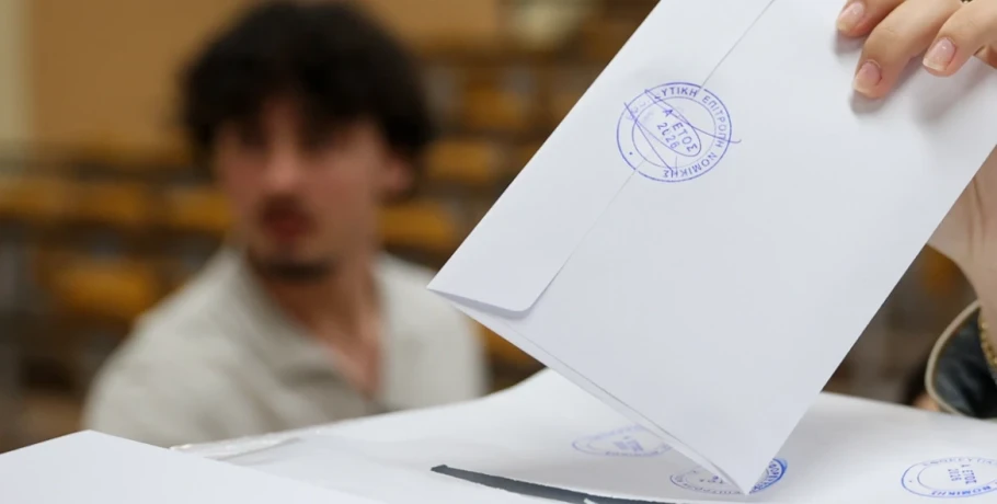 Διπλή πρωτιά... ξανά στις φοιτητικές εκλογές: Τα ποσοστά που δίνουν ΔΑΠ και Πανσπουδαστική, «γαλάζια» καταγγελία για επεισόδια στην καταμέτρηση στο ΕΚΠΑ