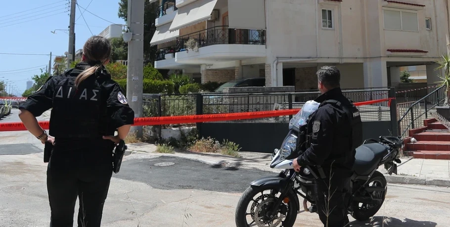 Τα κοινά σημεία στο ημερολόγιο και στο ιδιόχειρο σημείωμα των 17χρονων που έκαναν βουτιά θανάτου χέρι χέρι στην Ηλιούπολη