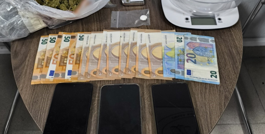 Συνελήφθησαν 2 άτομα για διακίνηση, αποθήκευση και κατοχή ναρκωτικών ουσιών