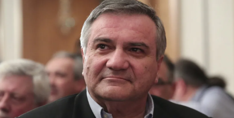Τι απάντησε ο Καστανίδης όταν ρωτήθηκε για «επαφή του με άλλα κόμματα»