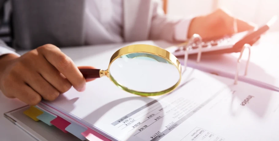 ΑΑΔΕ: Μπλόκο στις απάτες ΦΠΑ με myDATA και «κλειδωμένες» δηλώσεις