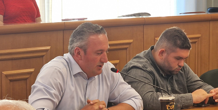 Χρήστος Μπάτσης: Κριτική για τα εγκαίνια στους Προμάχους και αιχμές για τη διαχείριση δημοτικών μηχανημάτων