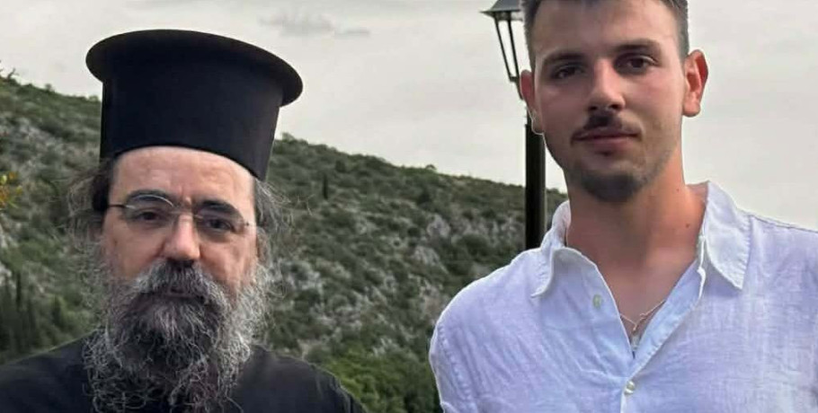 Ο Μητροπολίτης Καλλίνικος δίπλα στους νέους επιστήμονες της Καστοριάς